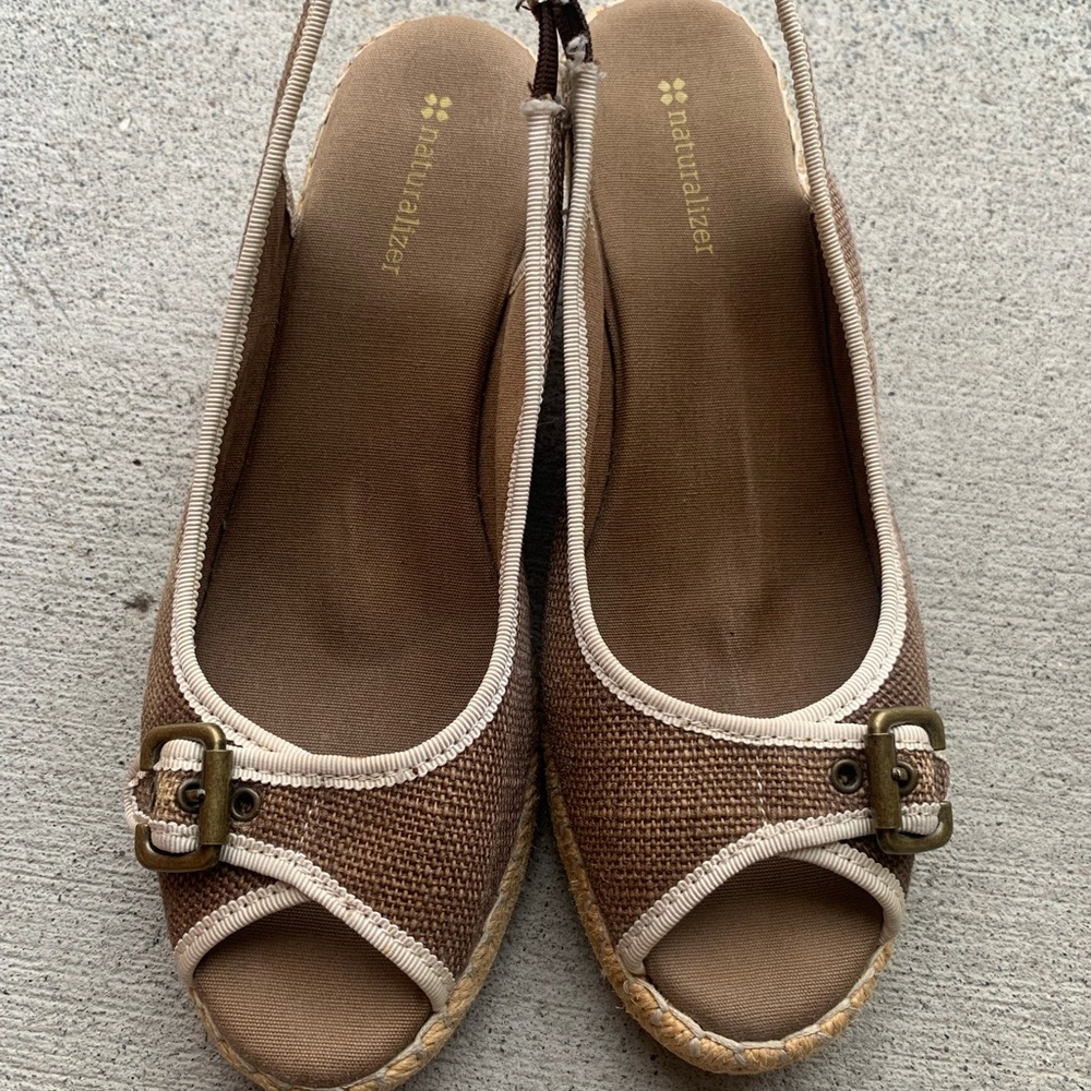 Naturalizer Tan and Cream Espadrille Slingbacks